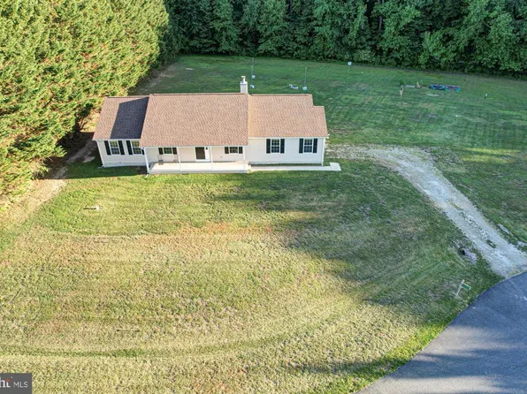 230 Tina Marie Ln, Smyrna, DE 19977