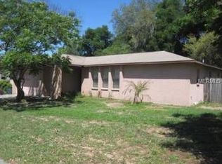 620 King Henry Ct, Seffner, FL 33584