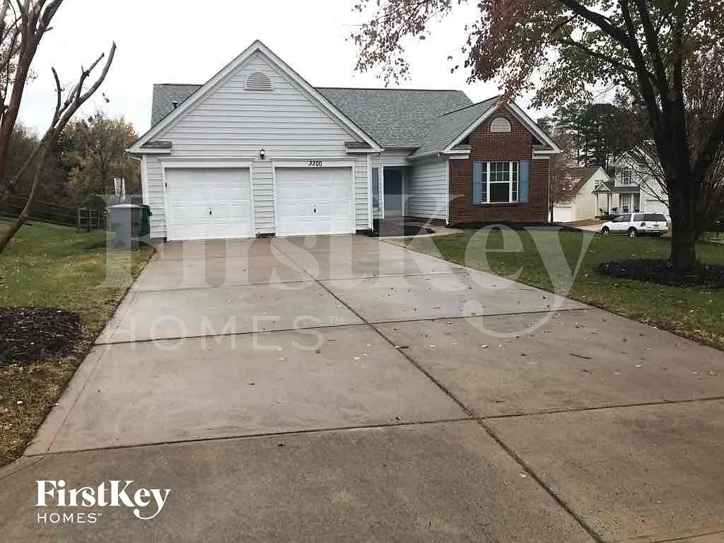 Building Photo - 3300 Dunfield Ct