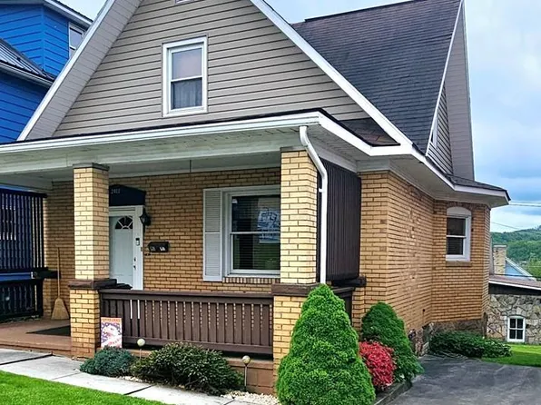 2402 Graham Ave, Windber, PA 15963