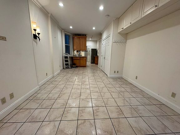 2nd image of 109 E 89th St #1H