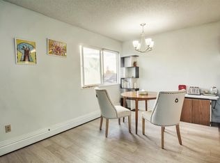 7240 Lindsay Rd #303, Richmond, BC V7C 2P5