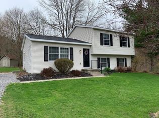 102 Blanchard Hts, Groton, NY 13073
