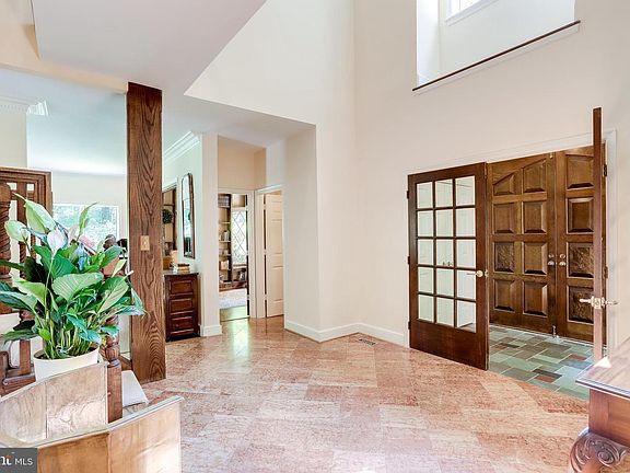 4th image of 501 Arnon Lake Dr