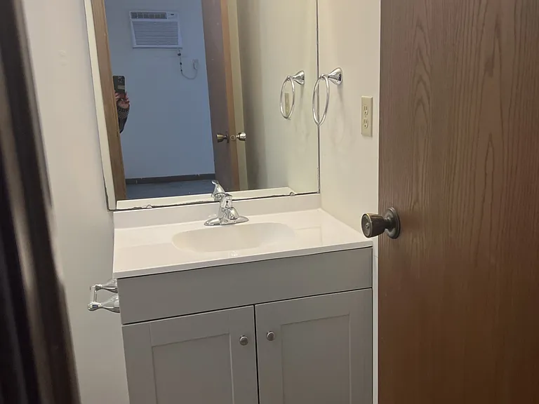 1520 Main St #30 — Photo 6