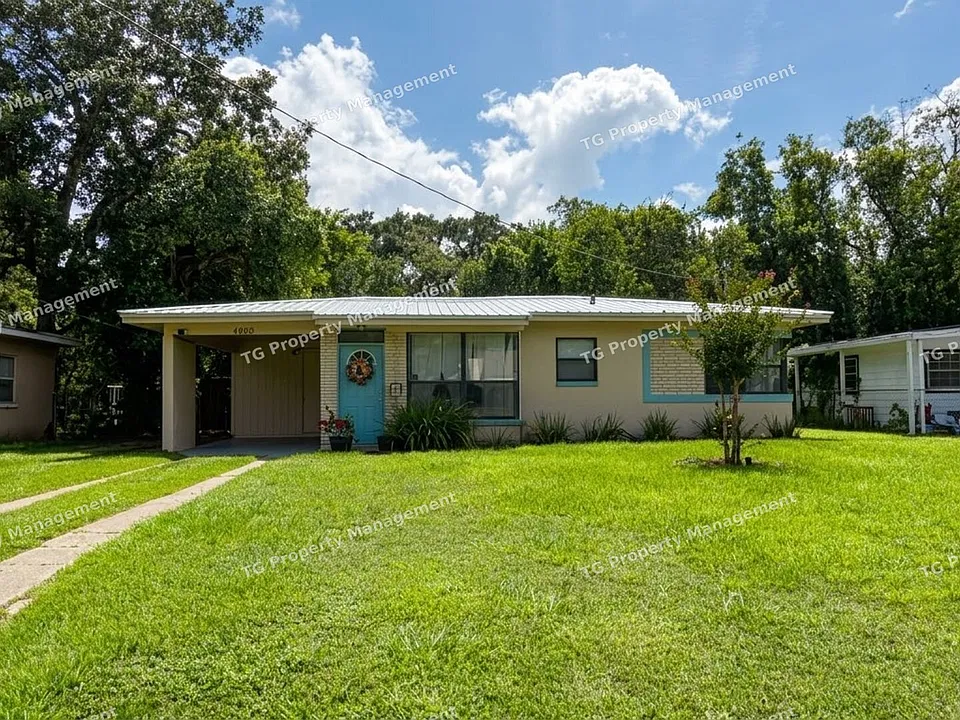 4800 Beverly Cir