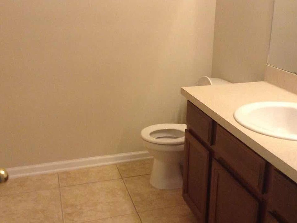 1st image of 7801 Point Meadows Dr Unit 1410