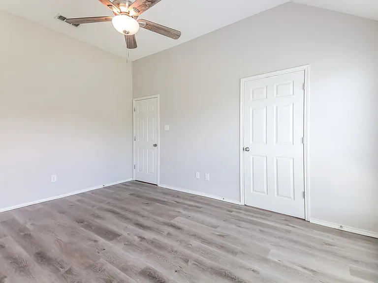 1705 Green Terrace Dr — Photo 11