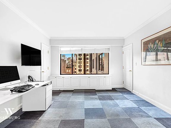 5th image of 900 Park Ave APT 7E