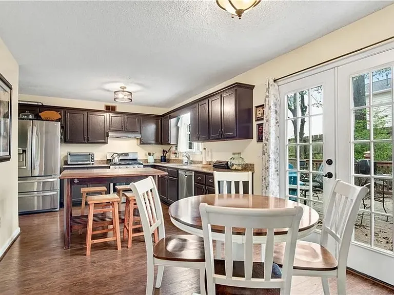 4828 Wilkie Way NW — Photo 5