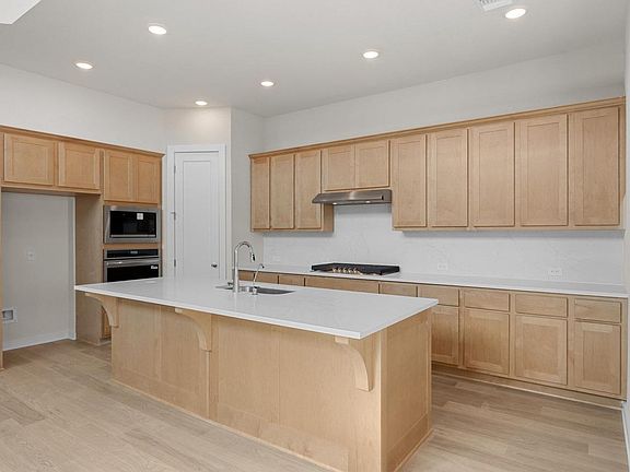 6th image of this home