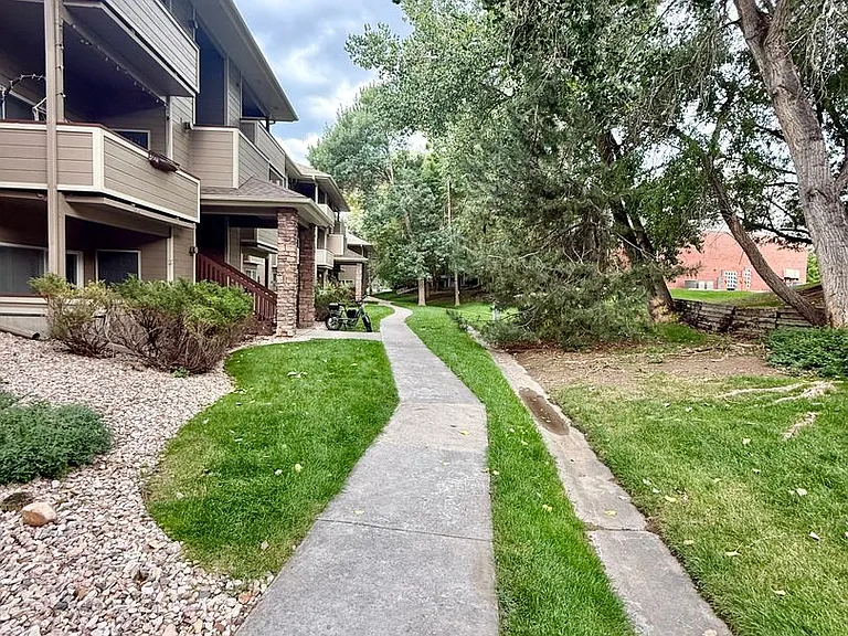 4545 Wheaton Dr #E180 — Photo 23