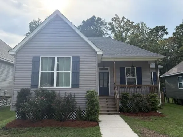 60439 Coral St, Lacombe, LA 70445