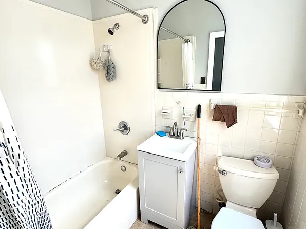 93 Franklin St APT 3R, Jersey City, NJ 07307