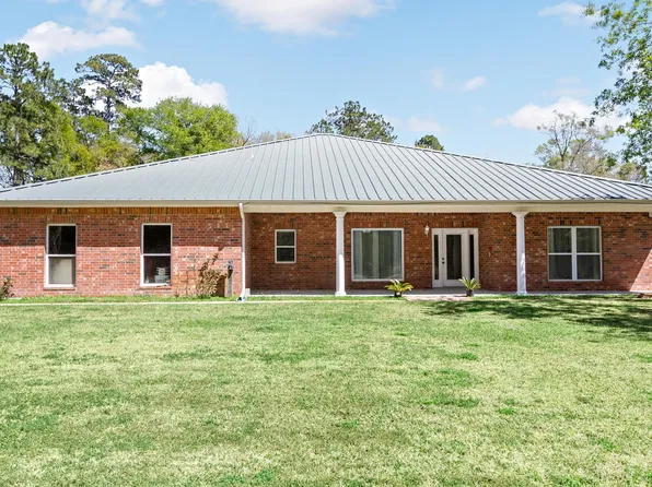 9047 Kristi Ln, Orange, TX 77630