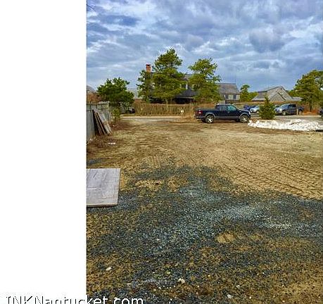 3rd image of 3 Mary Ann Dr