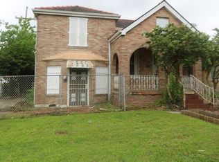 8602 Palm, New Orleans, LA 70118