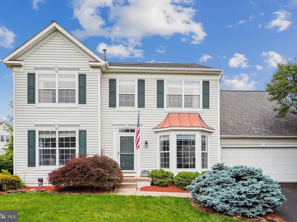 21740 Regents Park Cir, Sterling, VA 20166