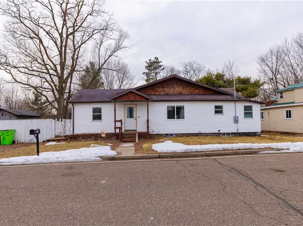 241 N Pine Street, Cadott, WI 54727