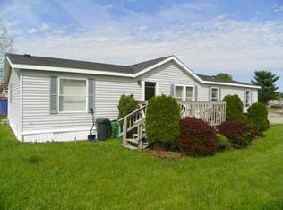 1014 Satellite Dr, West Newton, PA 15089