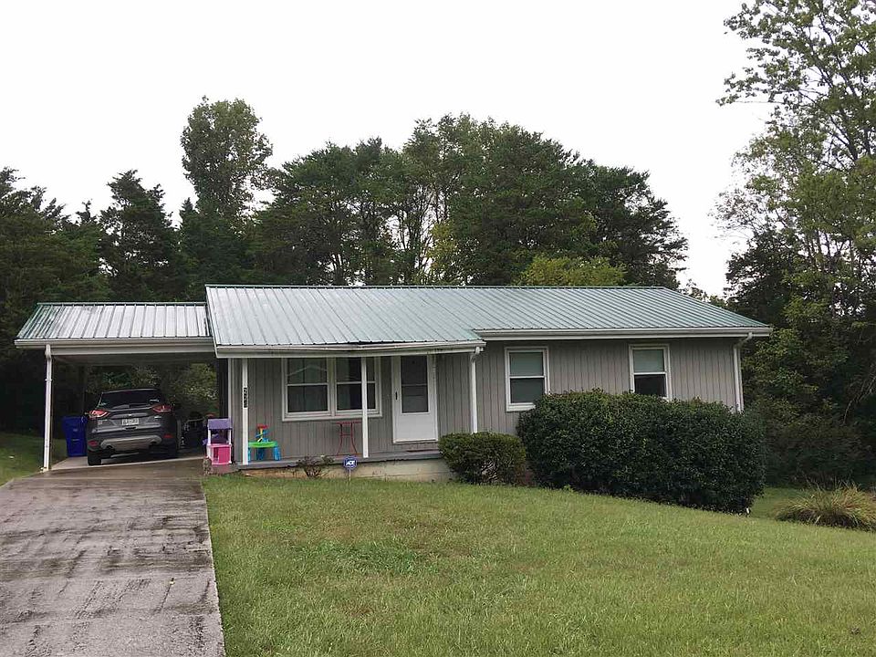 1st image of 226 Hunt Ln