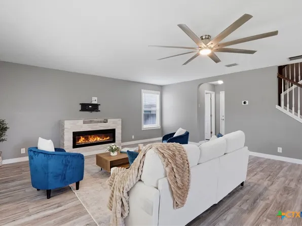2418 Ridge Rock, New Braunfels, TX 78130