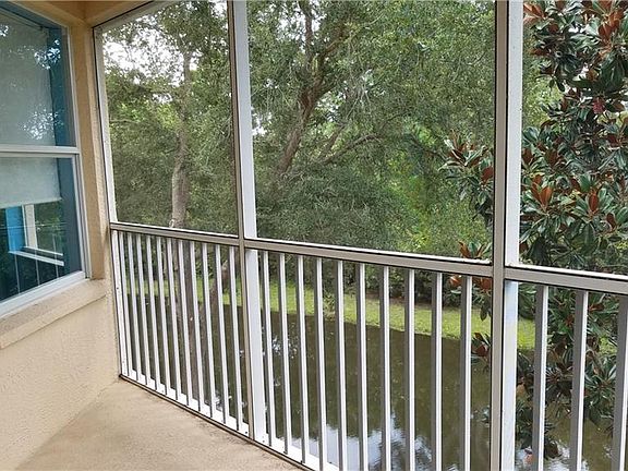 5th image of 4213 Vicenza Dr Unit D