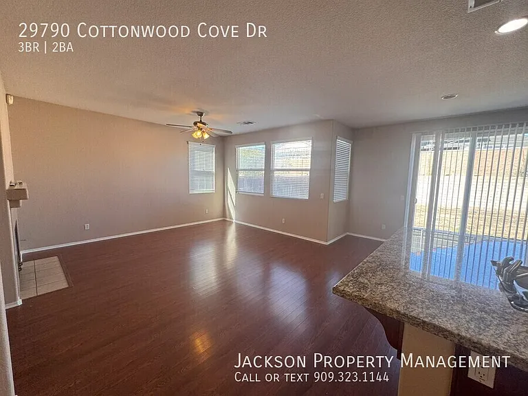 29790 Cottonwood Cove Dr — Photo 24