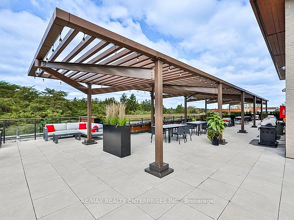 4th image of 1575 Lakeshore Rd W #222