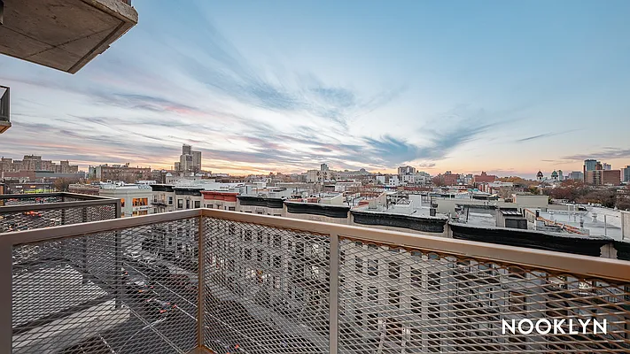 Rented by Nooklyn NYC LLC | media 21