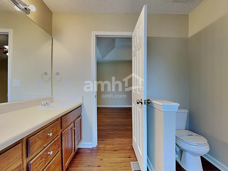 7209 Cedar Forest Dr — Photo 9