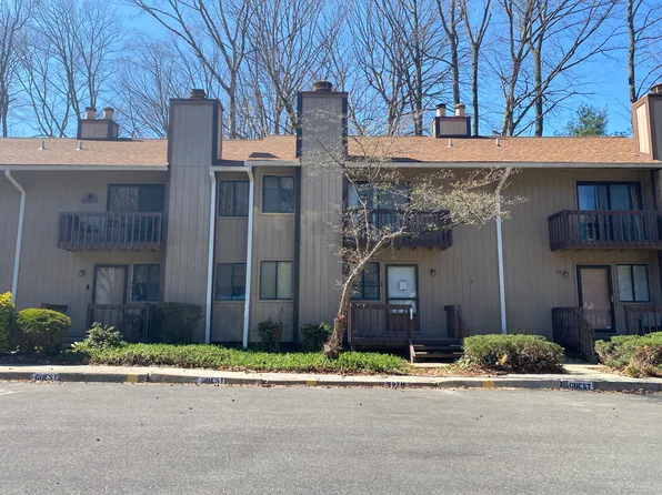 44 Harwood Ln, Clementon, NJ 08021