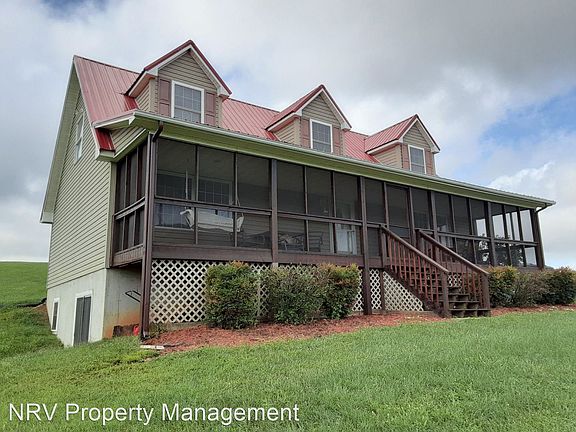 3rd image of 7751 Walker Farms Dr