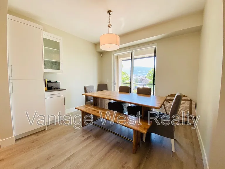 12798 Lake Hill Dr #27 — Photo 5