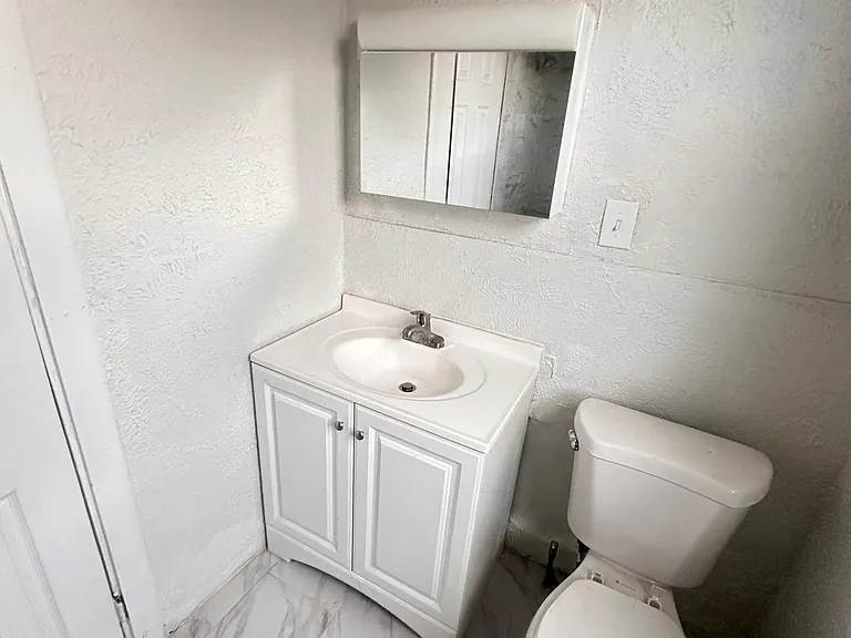 4950 Walnut St #2 — Photo 3