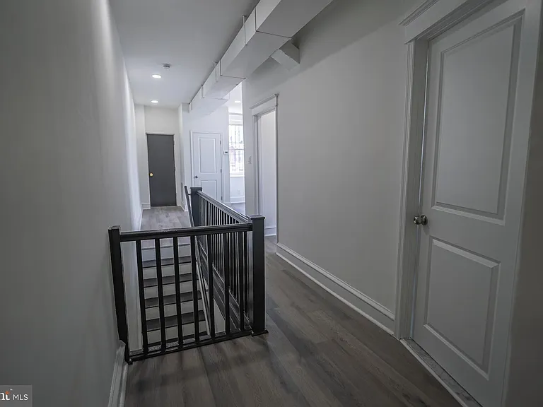 2410 Wharton St #2 — Photo 8