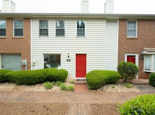 104 Holcomb Ferry Rd, Roswell, GA 30076