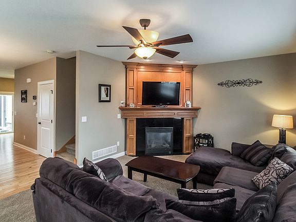 2nd image of 6240 Beechtree Dr #19106