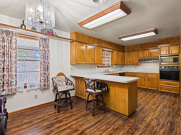 4th image of 4913 17th St
