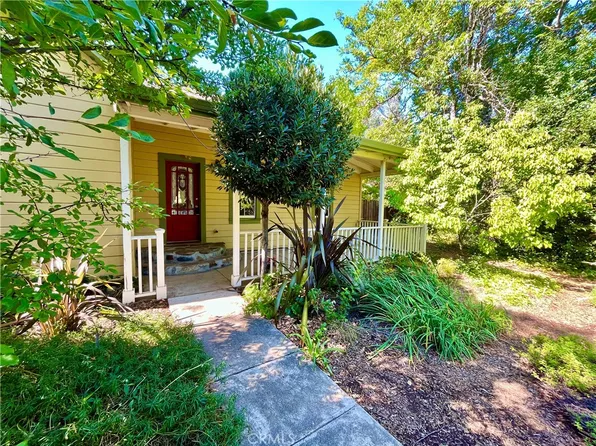 15873 Armstrong St, Middletown, CA 95461