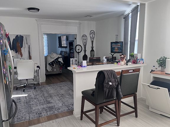 3rd image of 330 Bloomfield Ave #9