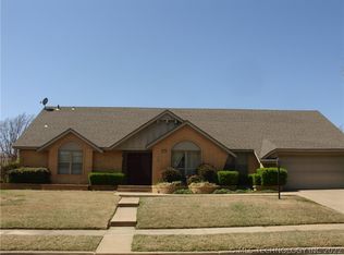 5228 S 69th East Ave, Tulsa, OK 74145