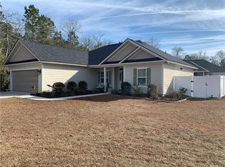 223 Majestic Oaks Dr, Brunswick, GA 31523