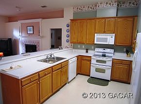 5th image of 10606 NW 60th Ter