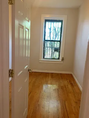 Rented by The Brokerage Group LLC | media 39