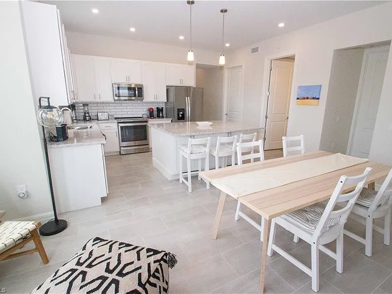 163 Indies Dr E #106 — Photo 9