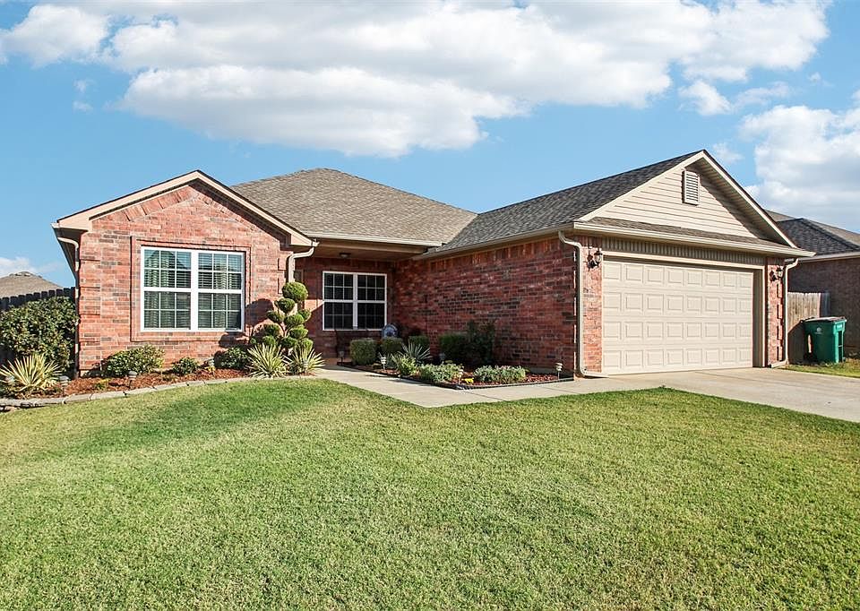 1st image of 2928 Thompson Farm Ln