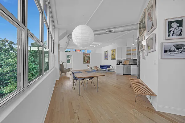 Living room, photo 5