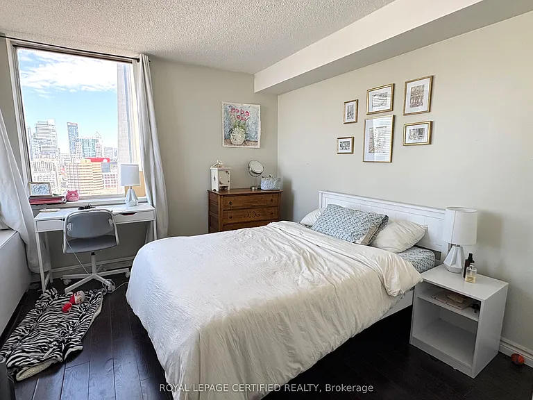 270 Queens Quay W #3005 — Photo 10