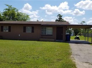 216 Oregon Way, Lehigh Acres, FL 33936